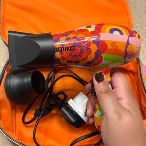 Amika travel blow dryer (mini)